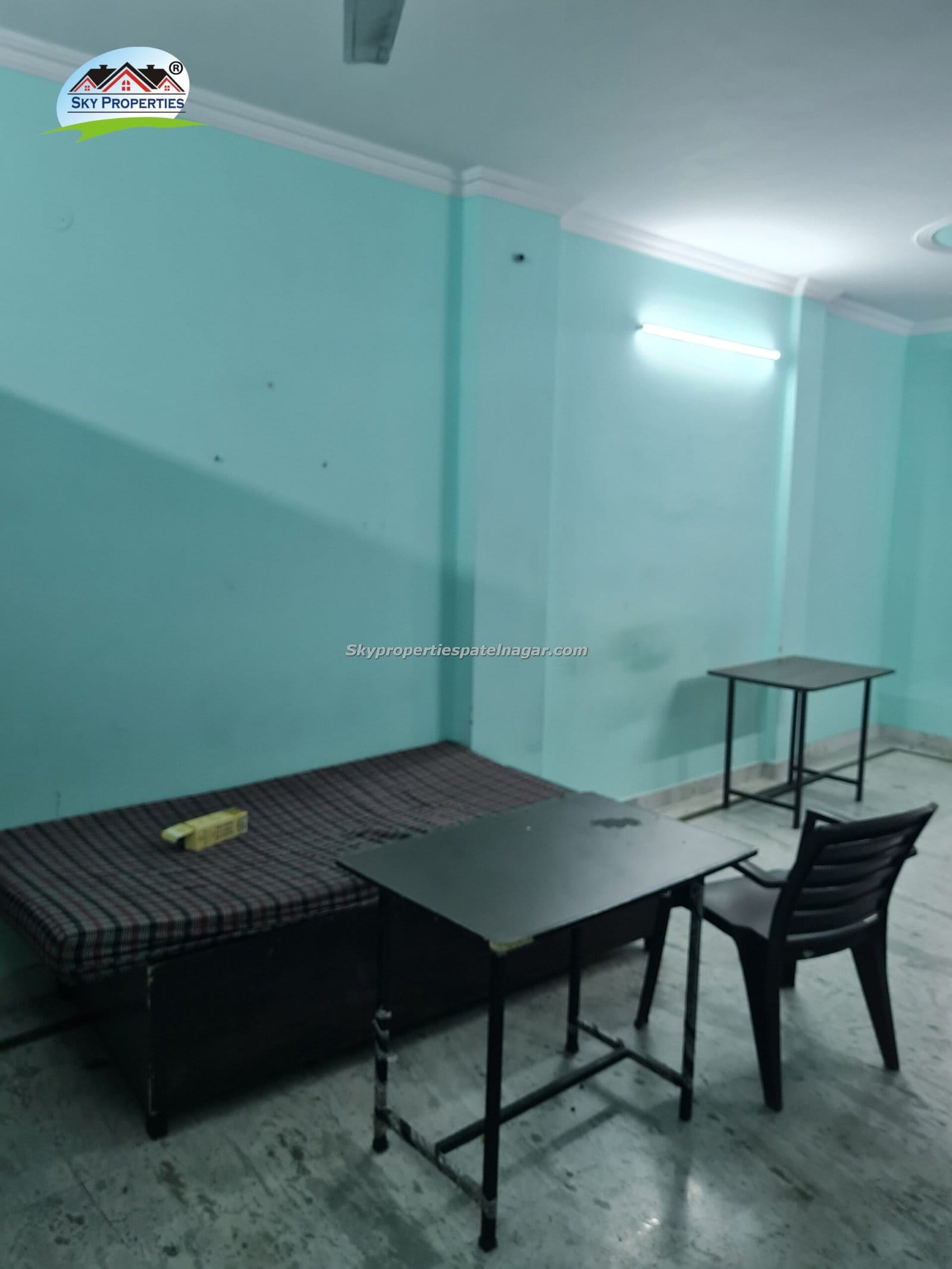 Budget 1RK Flat for Students in Patel Nagar