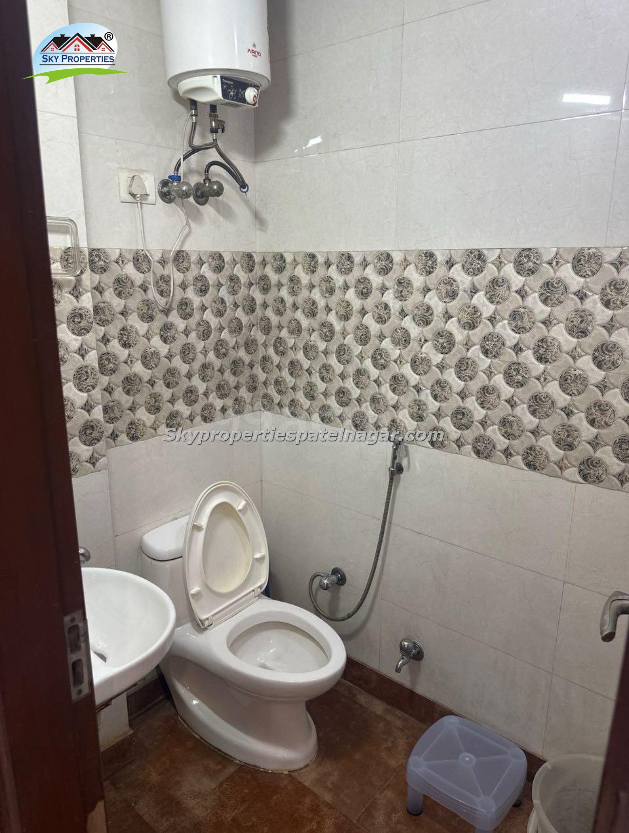Best 1RK Flat for Students in Patel Nagar Near IAS Coaching
