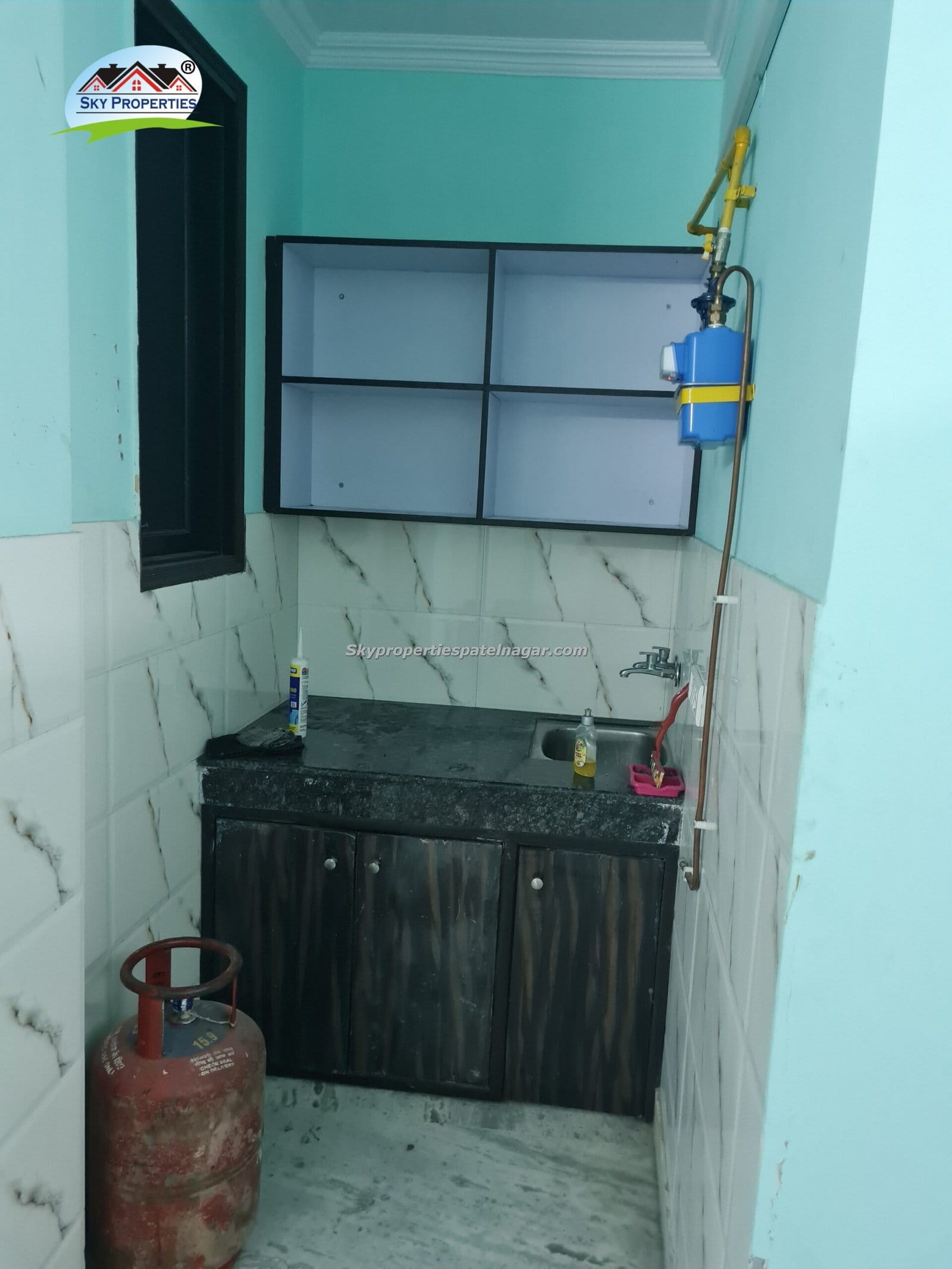 Budget 1RK Flat for Students in Patel Nagar Near Metro & Market