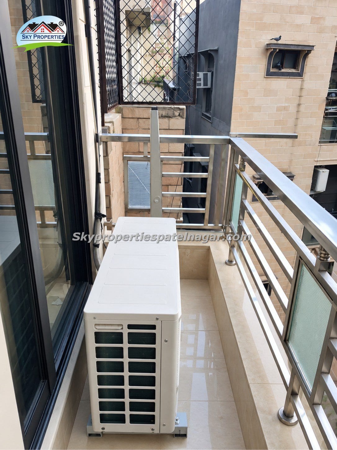 Budget 2BHK for Students in Karol Bagh Near Vision IAS