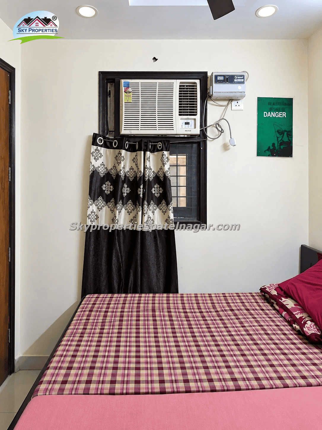 Patel Nagar PG – Double Sharing Room for 2 People