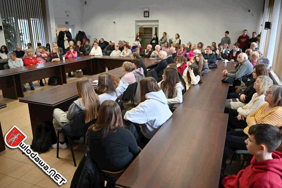  112: Starosta Zańko wspiera hasło Stop oszustom – nie dajmy się oszukać w sieci! Wydarzenia z miasta Włodawy powiat włodawskiego i gminy Włodawa oraz  Polesie Zachodnie na Sygnale i 24 na dobę