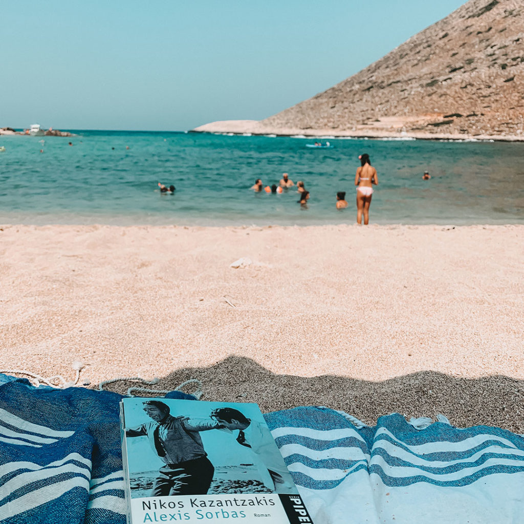 Alexis Sorbas am Strand von Stavros