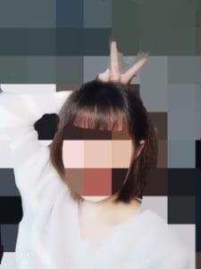 指ハートはもう古い 今流行ってる最新のポーズを紹介 App Story