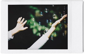 Dazzカメラを使った最高にエモいシャボン玉写真加工の手順やコツを徹底解説 App Story Dazzカメラを使った最高にエモいシャボン玉写真加工の手順やコツを徹底解説 App Story