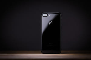 Iphone 充電は出来ません Lightningコネクタで液体検出されました 警告が表示された 原因や対処法について解説 App Story Iphone 充電は出来ません Lightningコネクタで液体検出されました 警告が表示された 原因や対処法について解説 App Story