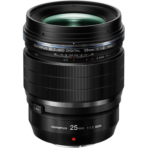 Olympus 25mm f/1.2 Pro objectif standard