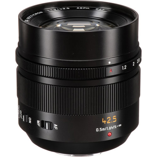 Panasonic Leica Nocticron 42.5mm f/1.2 objectif haut de gamme de portrait ideal pour Olympus OMD EM1 III