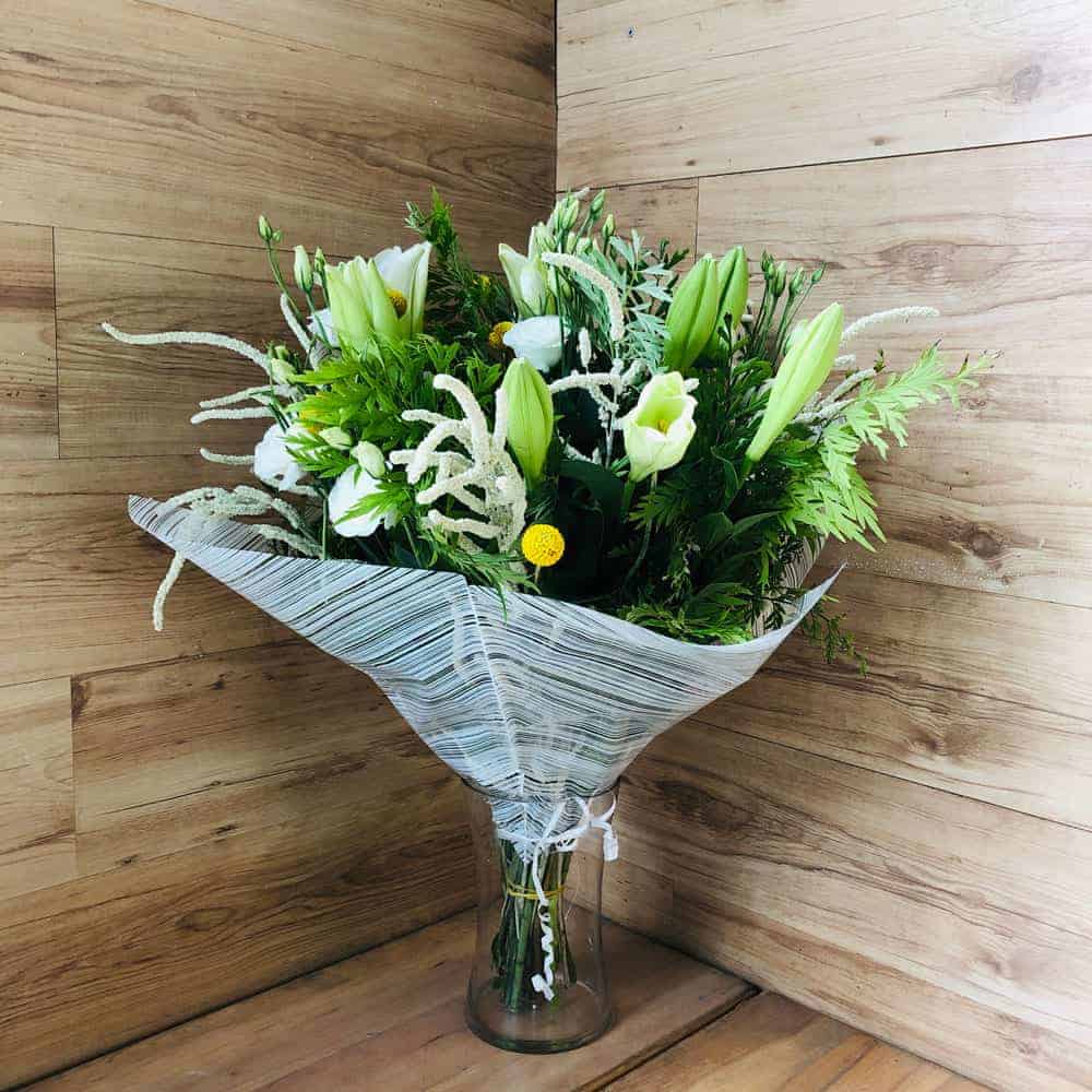 זר פרחים - "לבן צחור"