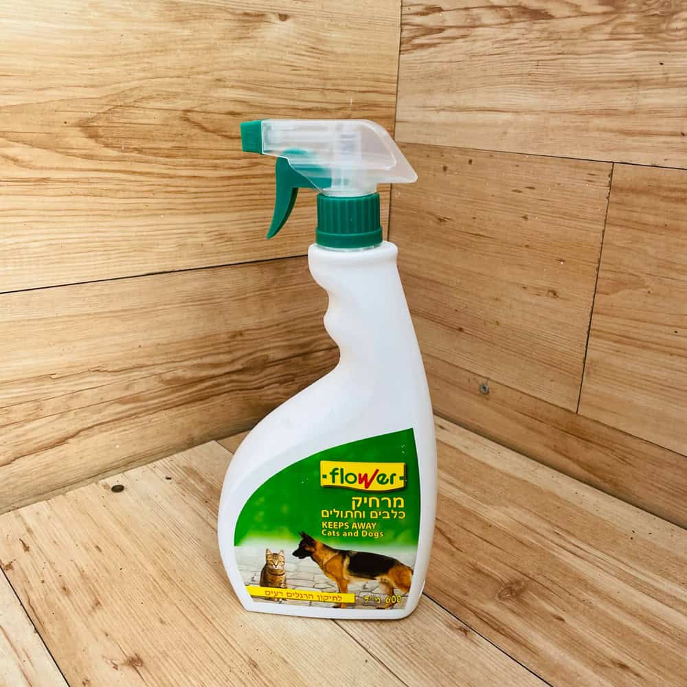 מרחיק כלבים וחתולים