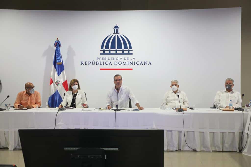 Abinader presidiendo Consejo de Gobierno