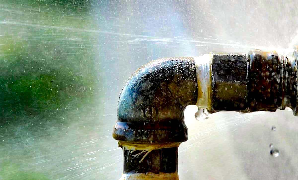 How Homeowners Insurance Covers Plumbing and Burst Pipes ClaimsMate