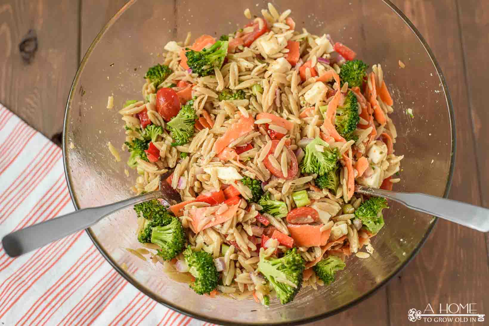 delicious pasta salad side dish for backyard BBQ