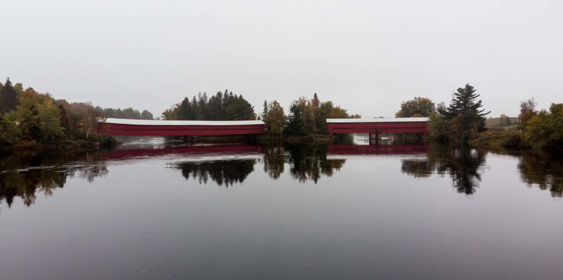 ponts couverts riviere