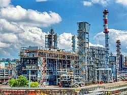 Модернизация Хабаровского завода ННК привела к дефициту бензина в регионе