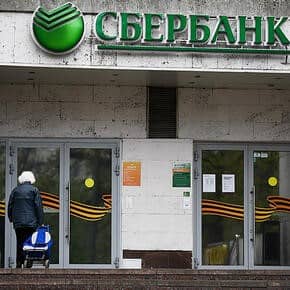 Сбербанк зафиксировал восстановление потребительской активности по всей России