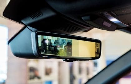 rear view mirror with screen of backup camera
