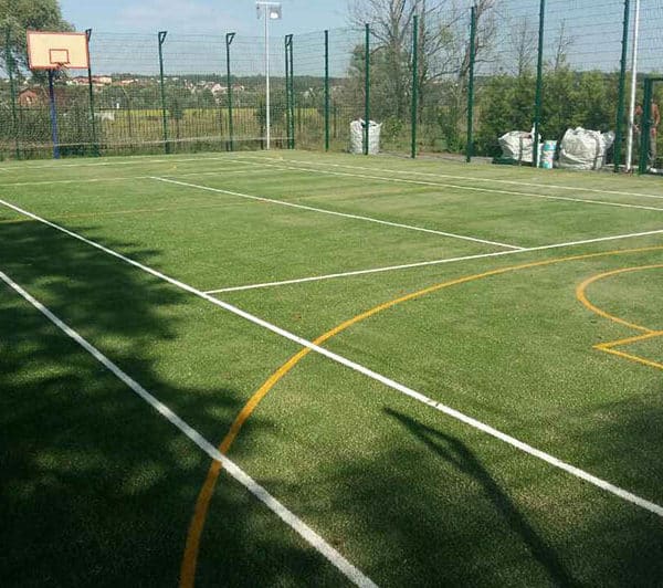 Искусственная трава фото