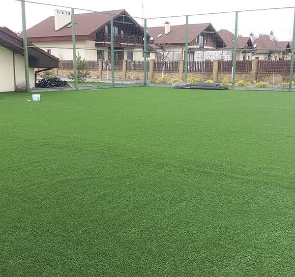 Севериновка, покрытие из искусственной травы