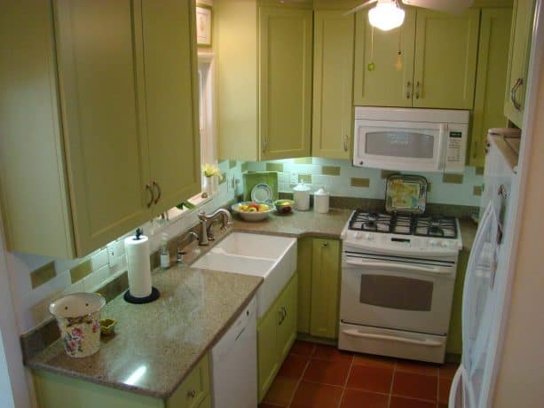 painting raised ranch kitchen cabinets in a bold paint color