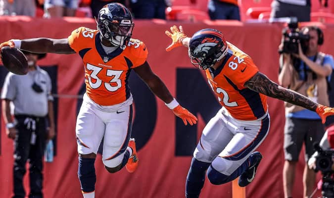 Broncos