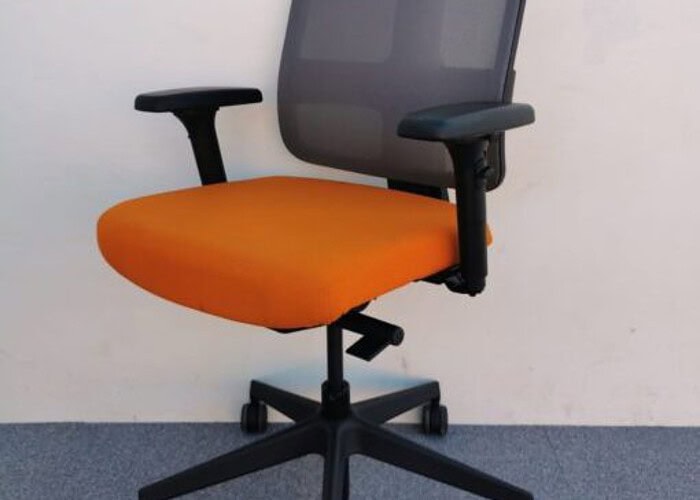 Image annonce: Chaise à roulette magencia orange
