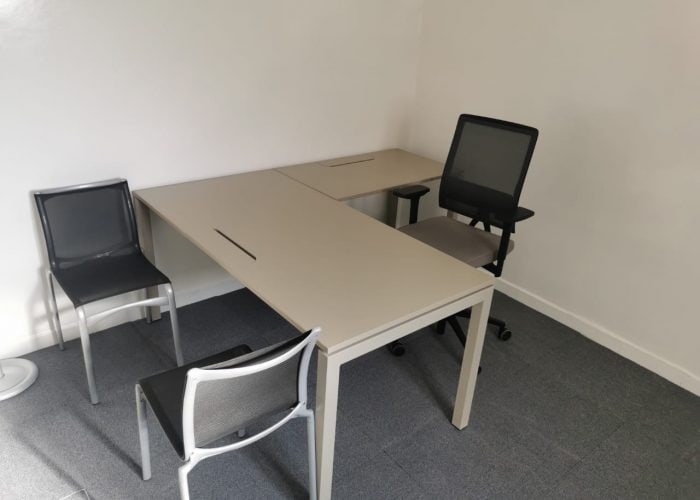 Image annonce: Bureau Angle Dynamobel 160x160cm professionnel