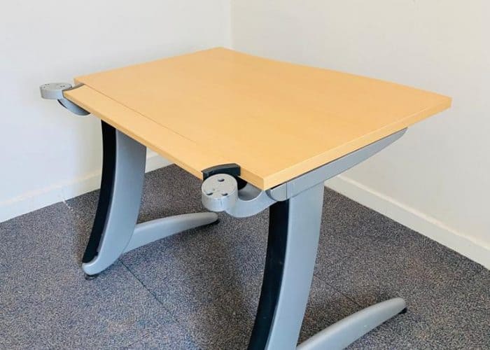 Image annonce: Bureau droit Steelcase 90cm
