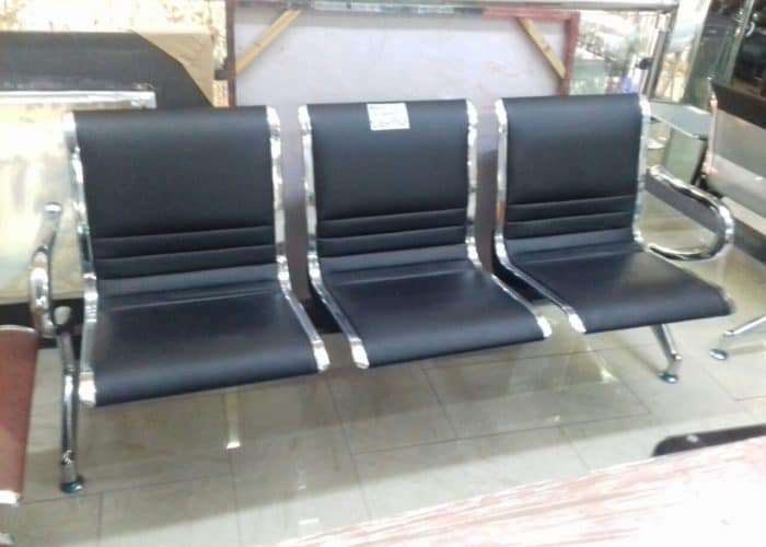 Image annonce: Banquettes d’attente en inox haute qualité