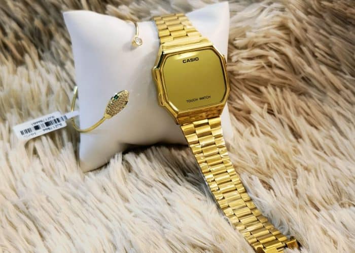Image annonce: Watch casio+bracelet