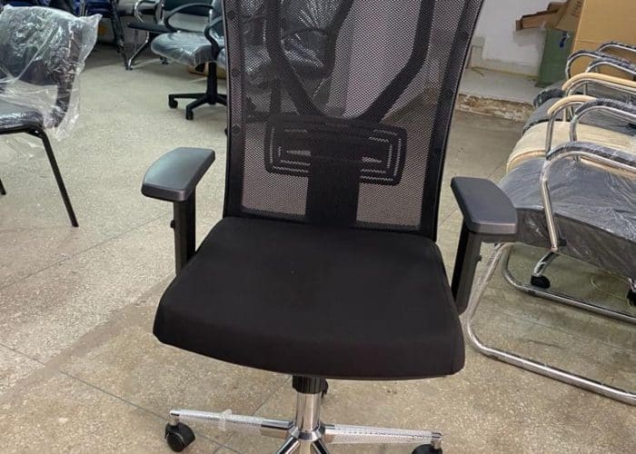 Image annonce: CHAISE BUREAU PRESIDENT