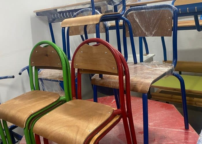 Image annonce: Chaise semi métallique grande modèle promo