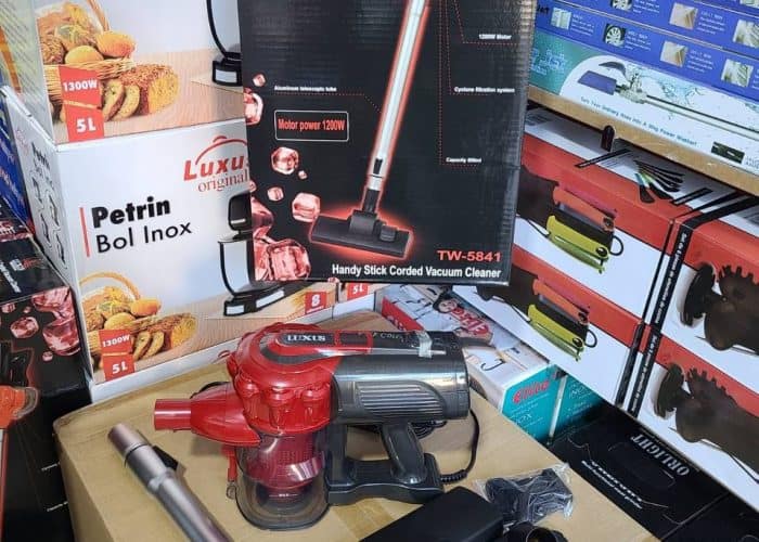 Image annonce: Luxus Aspirateur 3 en 1, 1200w avec fil à main, technologie sans sac cyclonique
