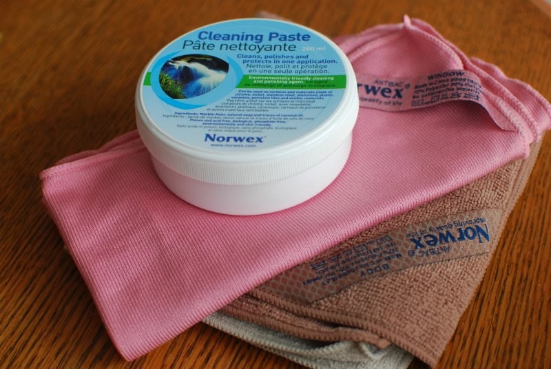 Norwex cleaning paste . Clean and polish stainless steel Clean