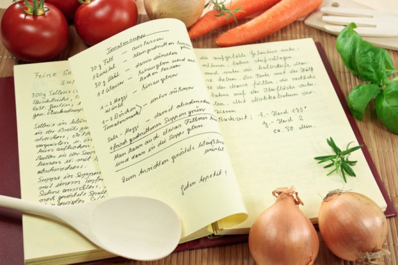 scrivere libro cucina