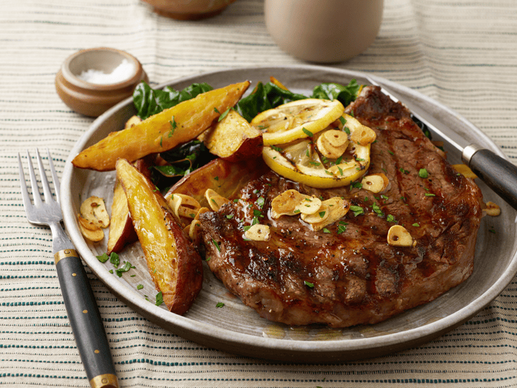 grilled steak and garlic french fries