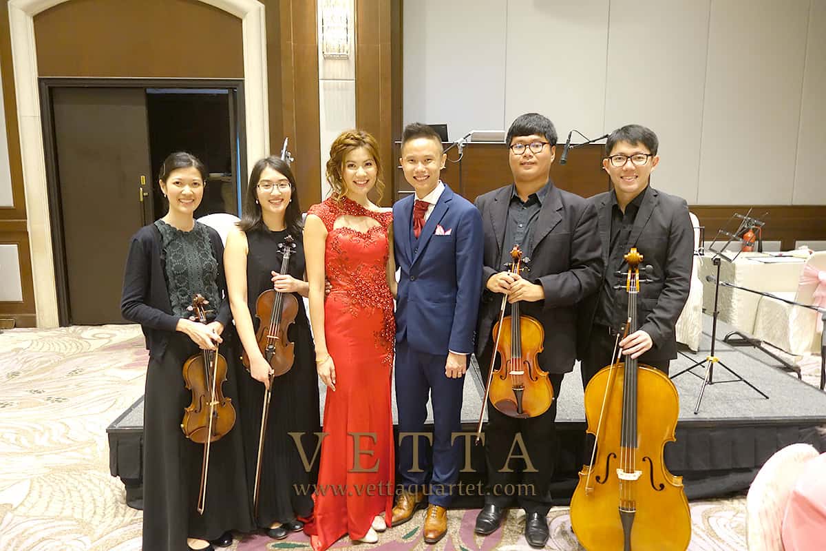 Teck's Wedding at Swissotel Merchant Court - Merchant Court Ballroom