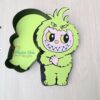 Archivo para recortar y armar caja en forma de Labubu Grinch