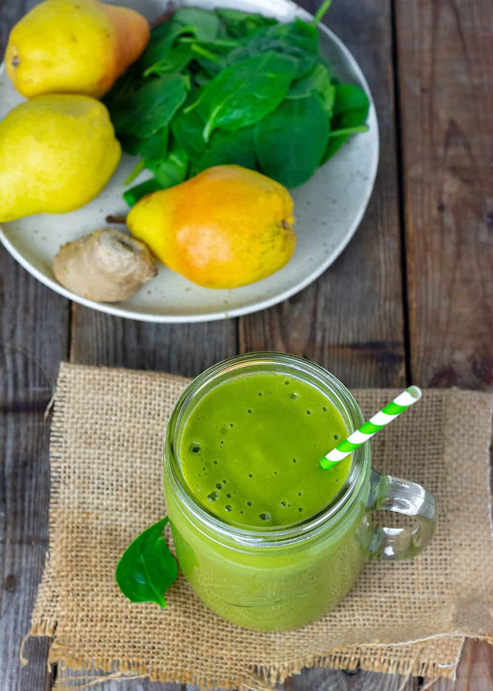 Easy Pear Ginger Smoothie
