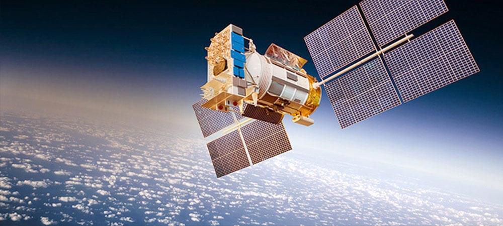 Satellite GPS Tracking System