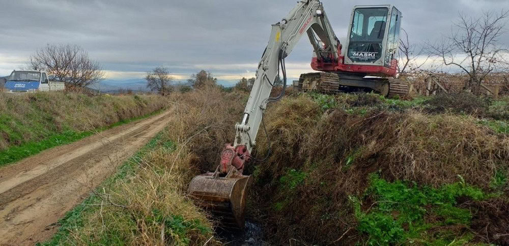 Tarım arazileri taşkınlardan korunuyor