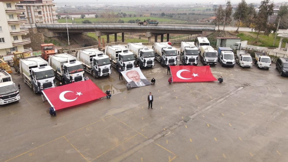 Hem borç ödüyorlar hem araç filosunu genişletiyorlar