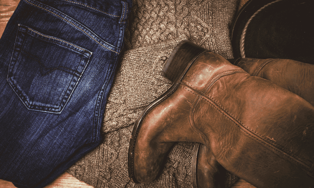 autumn travel packing list