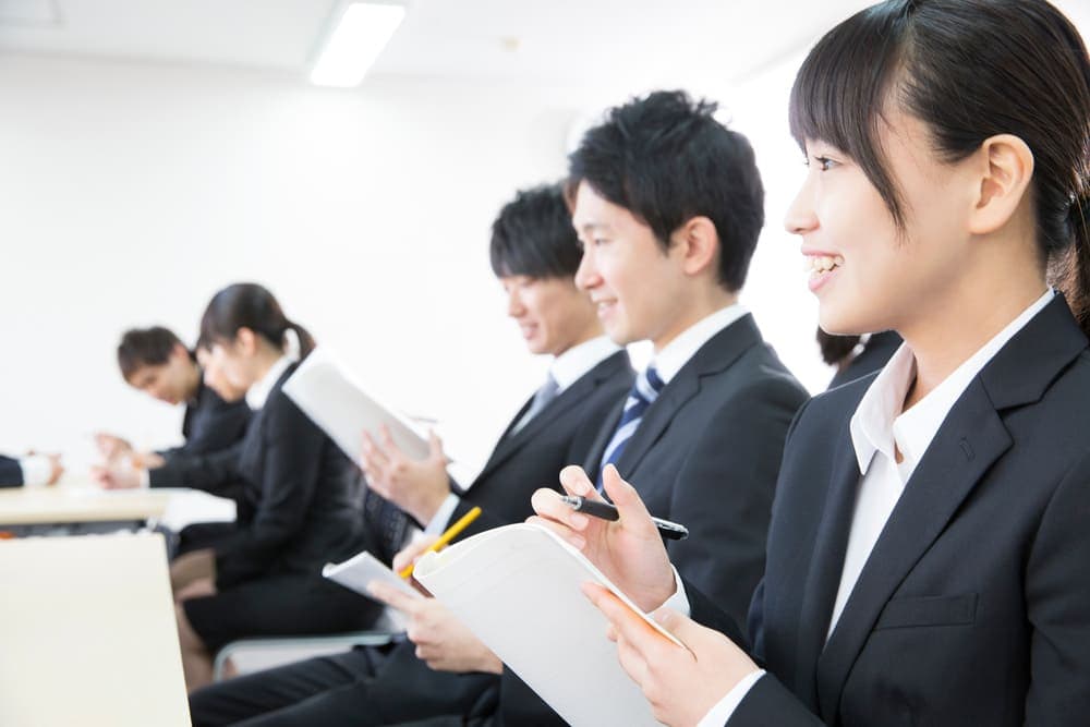 25卒向け！新卒採用の動向と内定率を上げる即実践テクニック