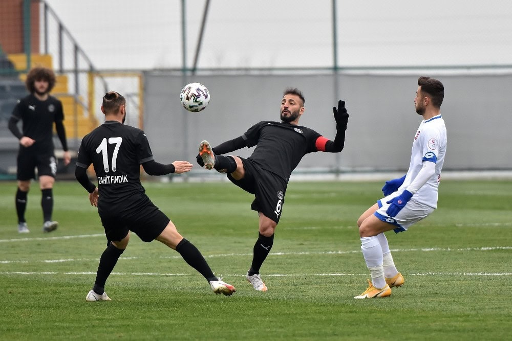 2. Lig Beyaz Grup: Manisa FK: 1 – Niğde Anadolu FK: 0
