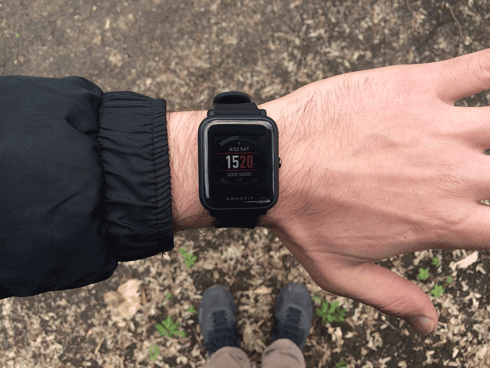 Огляд смарт-годинника Amazfit BIP – мій відгук і біговий/вело тест 3 Amazfit BIP на худом запястье