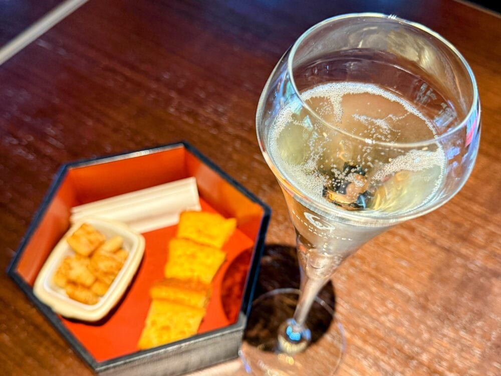 シャンパンとおつまみ