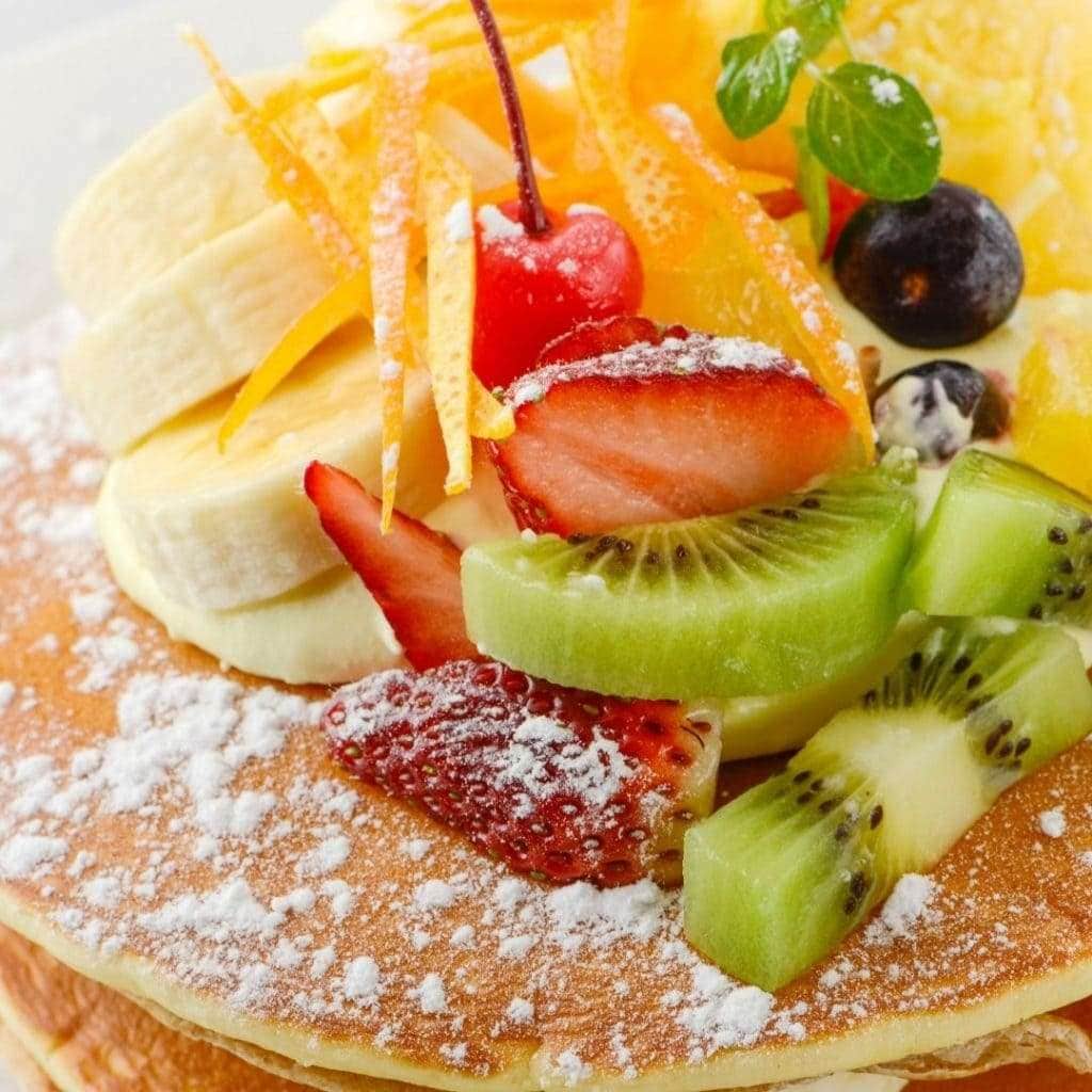 Vegan Pancakes With Fruit