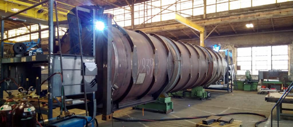 Heavy Steel Pressure Vessel Fabrication By The Rose Corporation