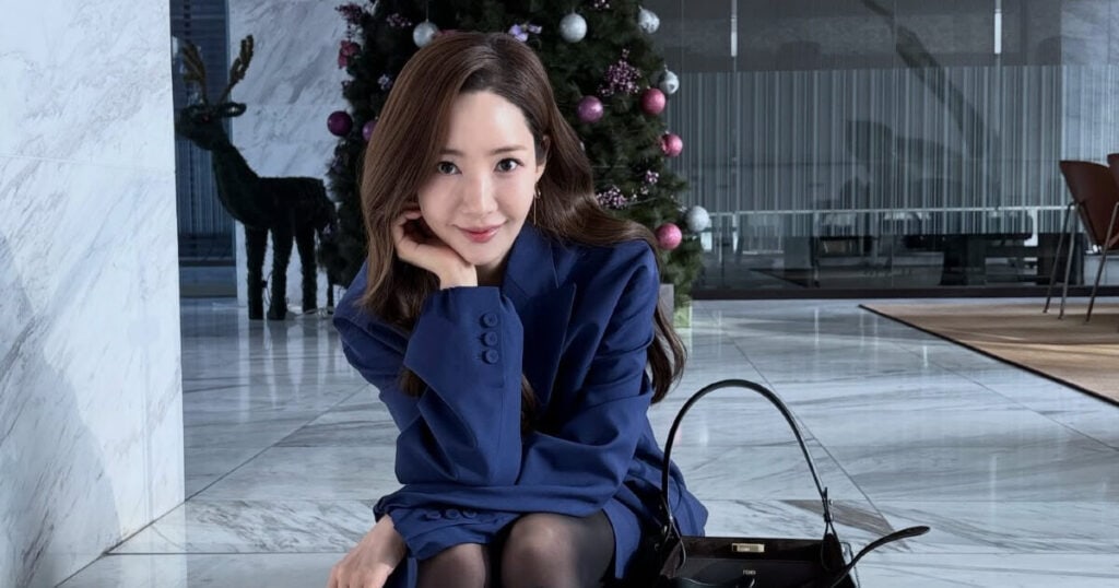 Park Min Young Bikin Heboh di Media Sosial